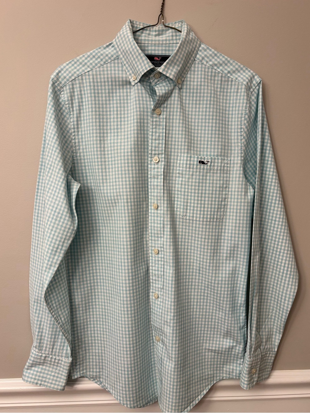 Men’s Vineyard Vines button down